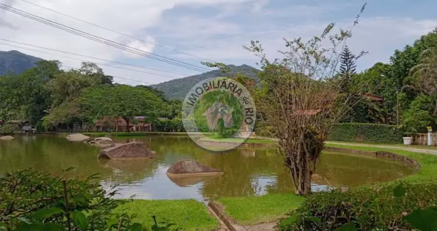 Ótima casa em Guapimirim com 3 suítes!