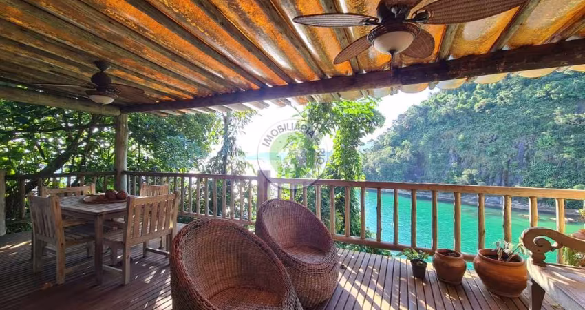 4 suítes em Angra com vista indescritível!!!