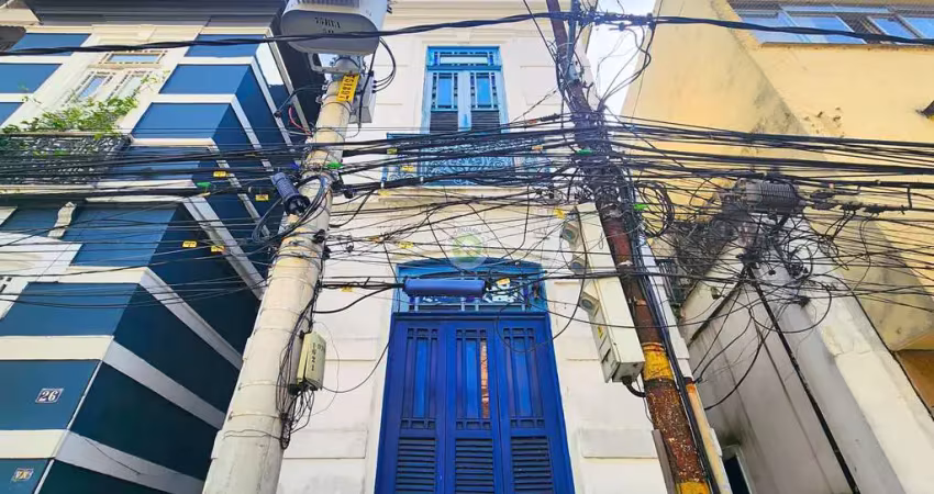 Imperdível casa à venda em botafogo-rj: 8 quartos, 1 suíte, 2 salas, 5 banheiros, 292m² de área