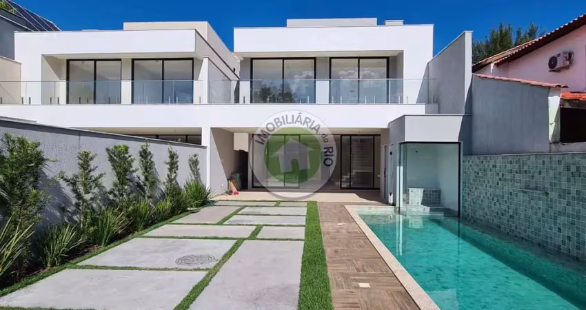 Casa em condomínio fechado com 6 quartos à venda na Barra da Tijuca, Rio de Janeiro 