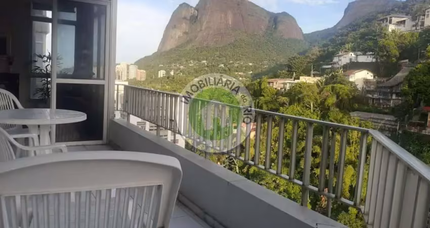 Confortável 3 qts. com dep/completa, 115m², sol da manhã com linda vista para o mar/montanha.
