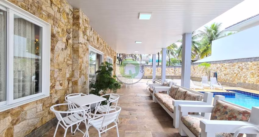 Excelente casa em condomínio no melhor ponto da Avenida das Américas.
