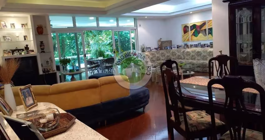 Jardim oceânico rua tranquila e arborizada excelente apartamento com 276 m² à venda 4 suítes e 3 vagas de garagem.