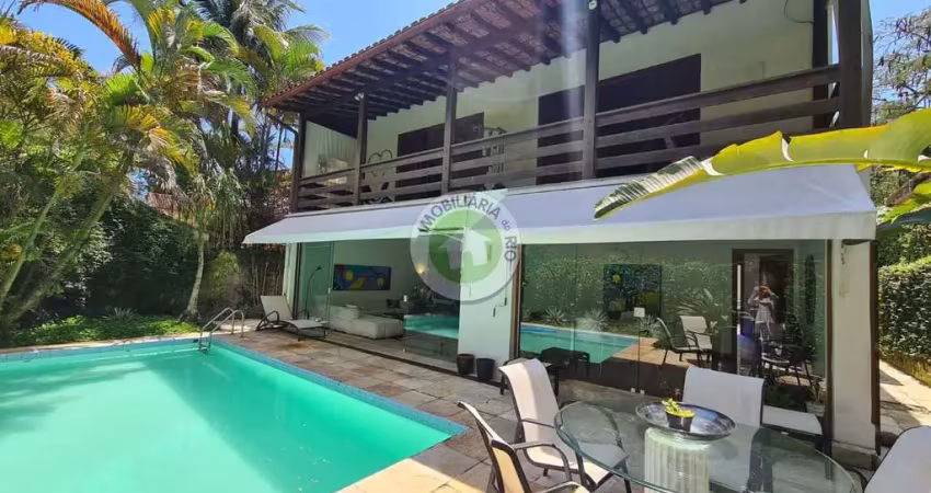Casa contemporânea de 448m², 4 quartos no condomínio águas do itanhangá - barra da tijuca
