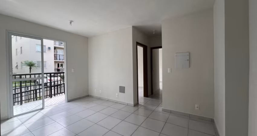 Apartamento com escritura pública a 900 metros da praia dos ingleses.