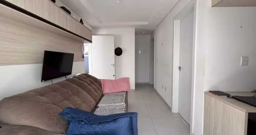 Apartamento a venda na praia dos ingleses, totalmente mobiliado.
