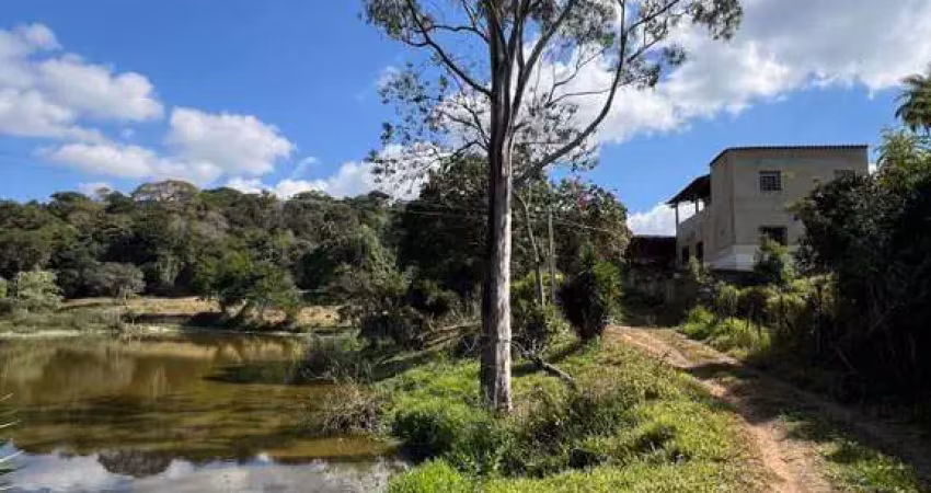 Chácara / sítio com 4 quartos à venda na Avenida Denise Cristina da Rocha, 525, São Januário (Justinópolis), Ribeirão das Neves