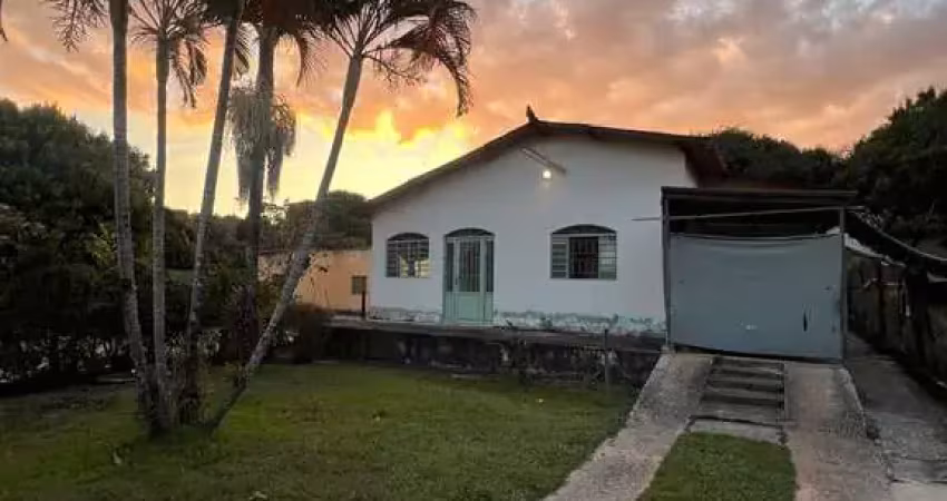 Casa com 2 quartos à venda na Alameda das Amoreiras, 109, Vale das Acácias, Ribeirão das Neves