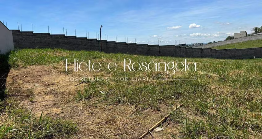 TERRENO COM 478M² NO RESIDENCIAL JAGUARY PARA VENDA