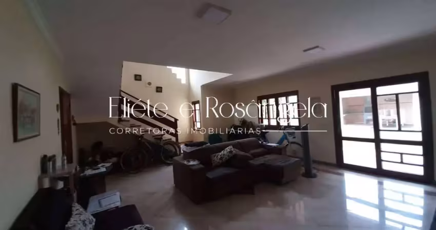 Sobrado com 5 dormitórios a venda no Esplanada do Sol