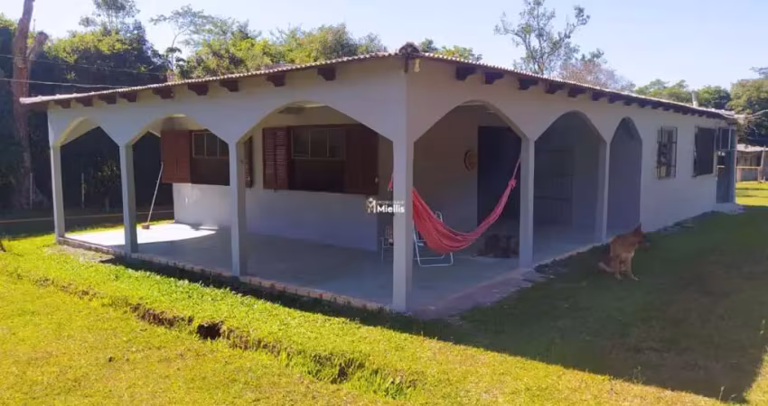 Sítio de 10.000m2 no Passo do Morrinho escriturado