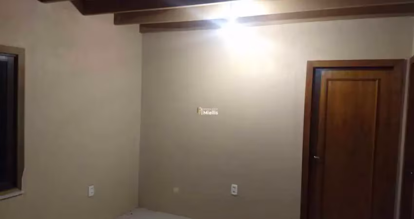 CASA AMPLA 03 DORMITÓRIOS - TARUMÃ - VIAMÃO RS