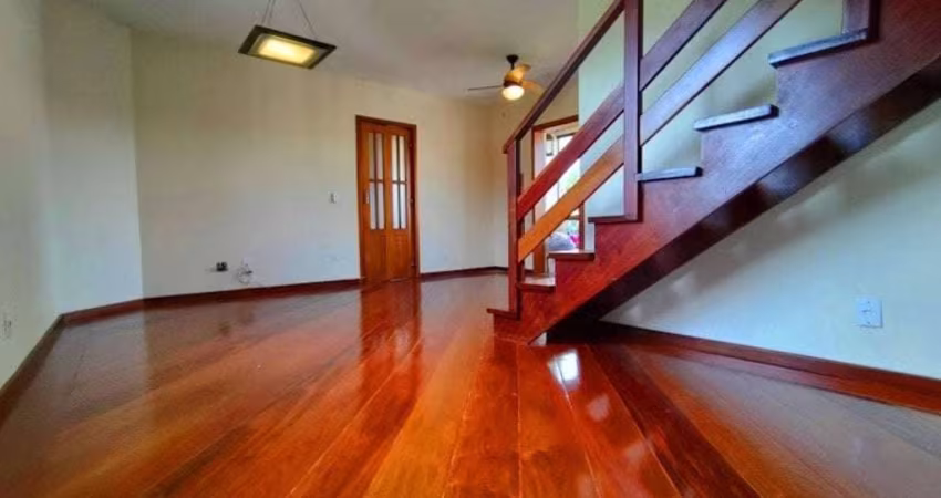 Cobertura Duplex para venda  no Bairro Cristal em Porto Alegre