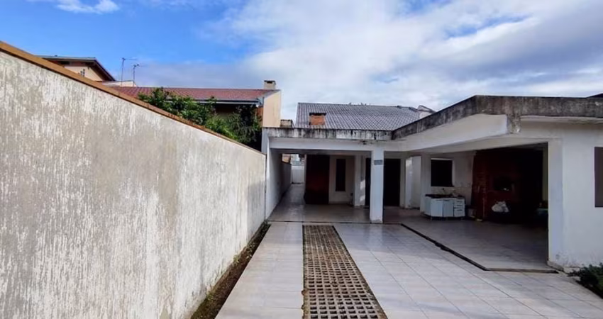 Casa para venda  no Bairro São José em Canoas