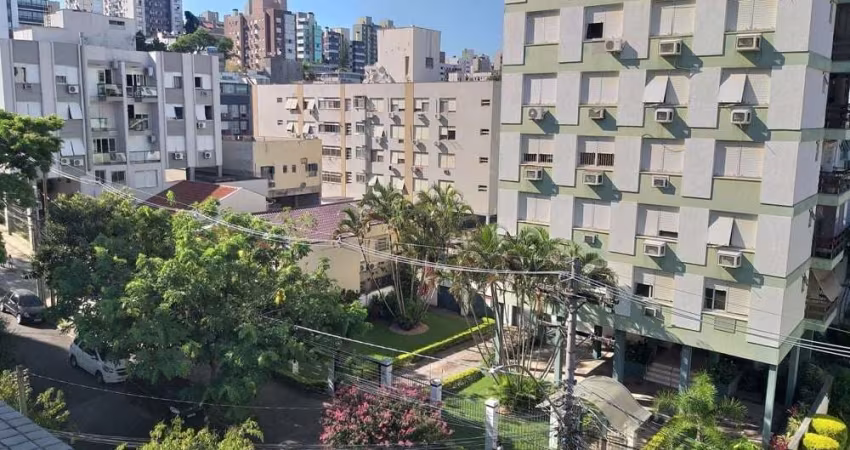 Apartamento para venda  no Bairro Santa Cecília em Porto Alegre