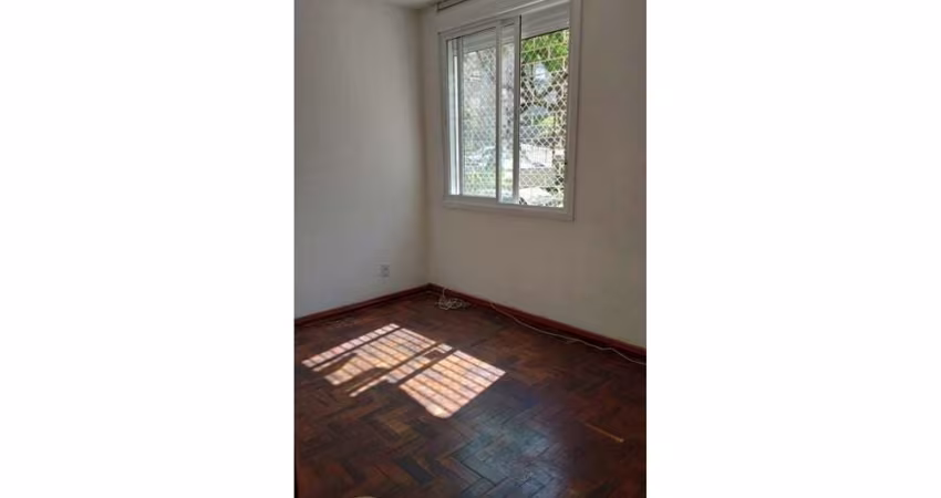 Apartamento para venda  no Bairro SANTO ANTONIO em Porto Alegre