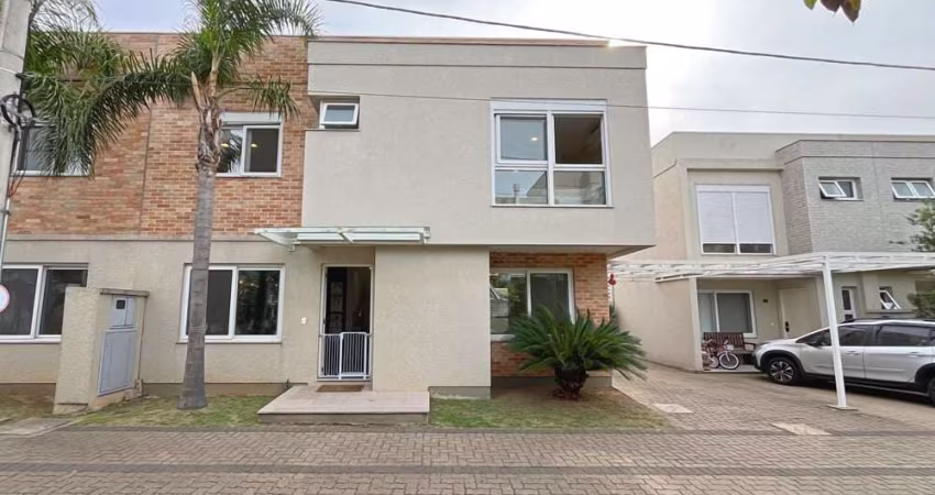 Casa em Condomínio para venda  no Bairro VILA NOVA em Porto Alegre