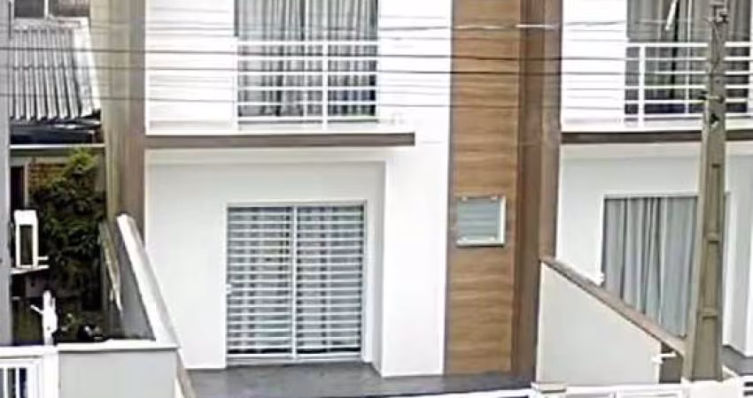Sobrado à venda, 109 m² por R$ 750.000,00 - Itacolomi - Balneário Piçarras/SC
