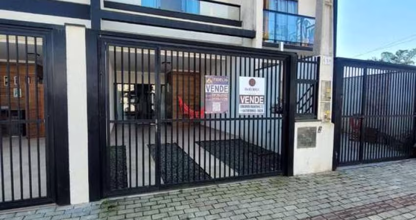 Sobrado à venda, 126 m² por R$ 650.000,00 - Itacolomi - Balneário Piçarras/SC