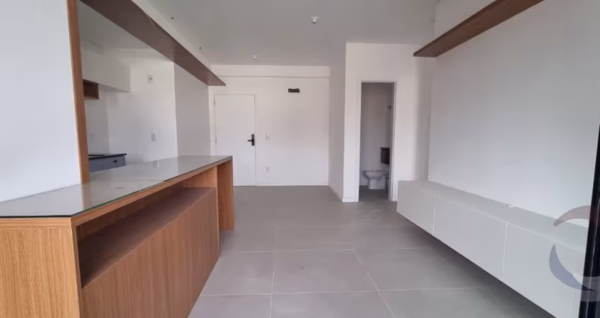 Lindo Apartamento de 2 suítes na Trindade