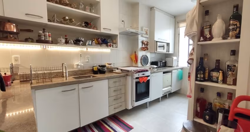 ÓTIMO Apartamento de 4 dormitórios no Itacorubi