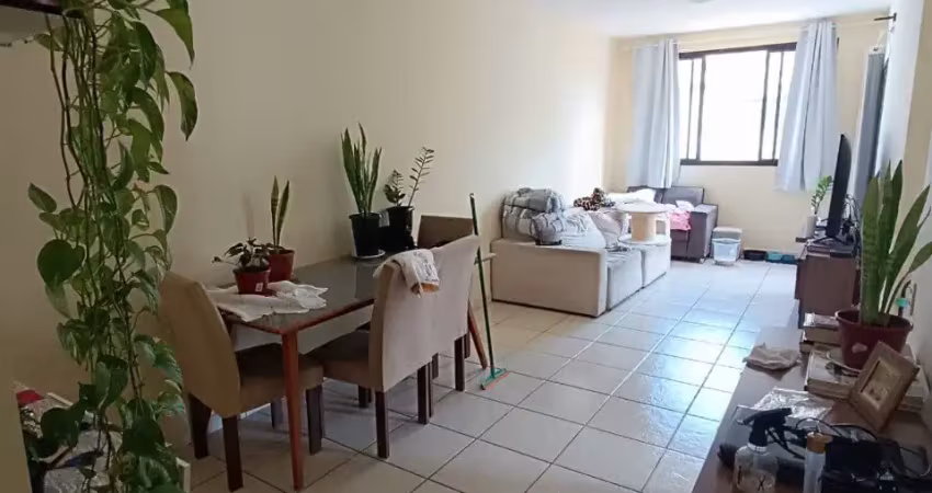 EXCELENTE APARTAMENTO DE 2 DORMITÓRIOS NO CENTRO DE FLORIANÓPOLIS