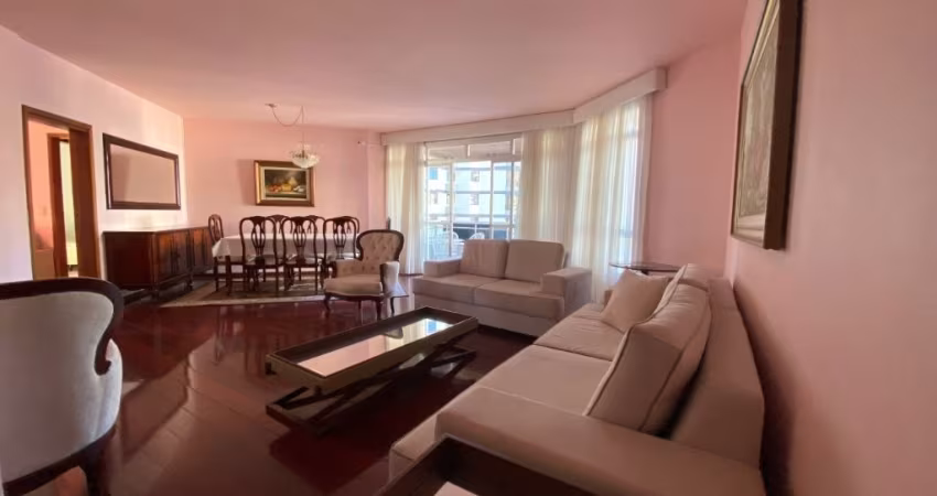 EXCELENTE APARTAMENTO DE 3 DORMITÓRIOS NO CENTRO DE FLORIANÓPOLIS