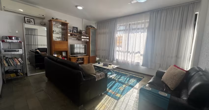 EXCELENTE APARTAMENTO DE 3 DORMITÓRIOS NO CENTRO DE FLORIANÓPOLIS