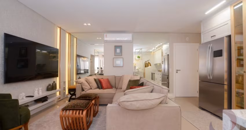 LINDO APARTAMENTO DE 2 DORMITÓRIOS NA AGRONÔMICA