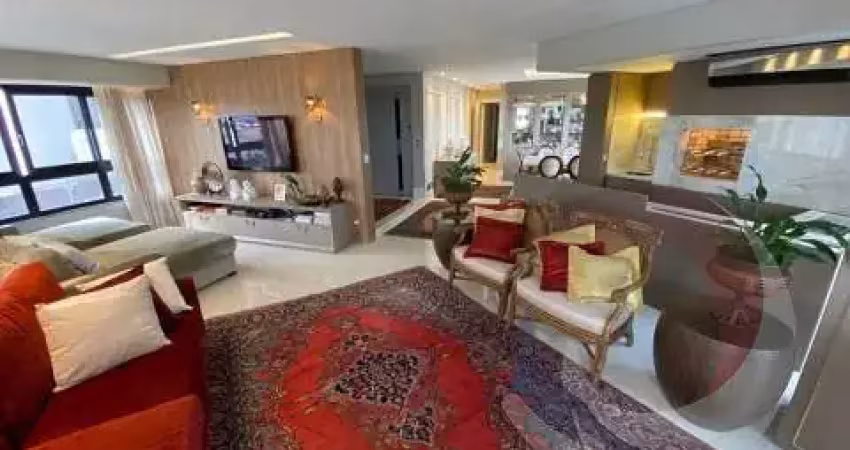 EXCELENTE APARTAMENTO DE 3 DORMITÓRIOS NA AGRONÔMICA