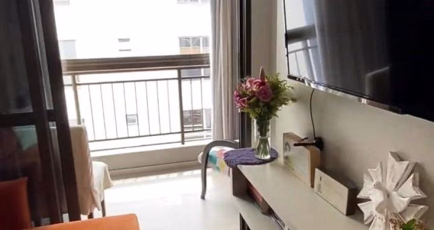 LINDO APARTAMENTO DE 2 DORMITÓRIOS NO ITACORUBI