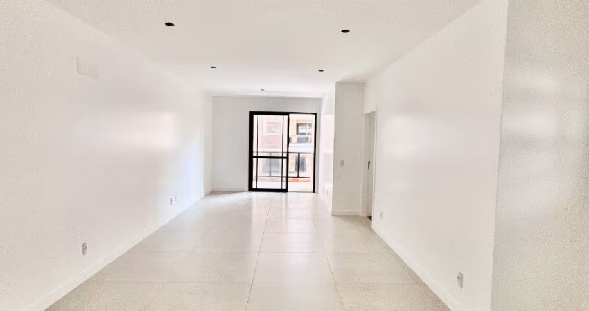 LINDO APARTAMENTO DE 4 DORMITÓRIOS NO ITACORUBI