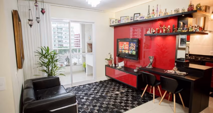 LINDO APARTAMENTO DE 2 DORMITÓRIOS NA TRINDADE