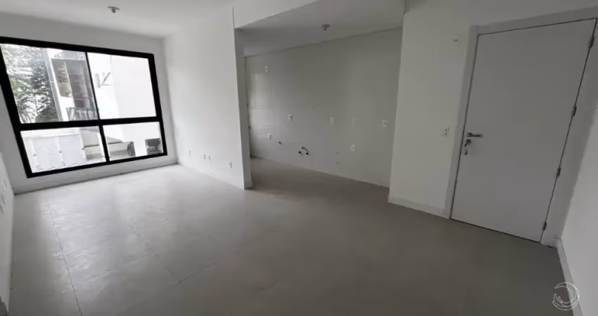 LINDO APARTAMENTO DE 2 DORMITÓRIOS NA CARVOEIRA