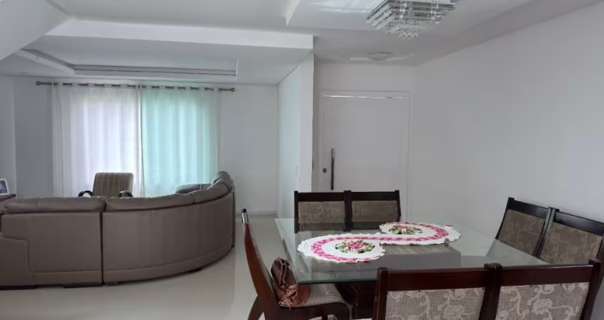 LINDA CASA RESIDENCIAL DE 3 DORMITÓRIOS NO CAMPECHE