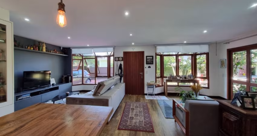 LINDA CASA RESIDENCIAL DE 5 DORMITÓRIOS NO CAMPECHE