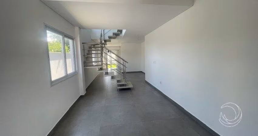 EXCELENTE CASA RESIDENCIAL DE 3 DORMITÓRIOS NO CAMPECHE