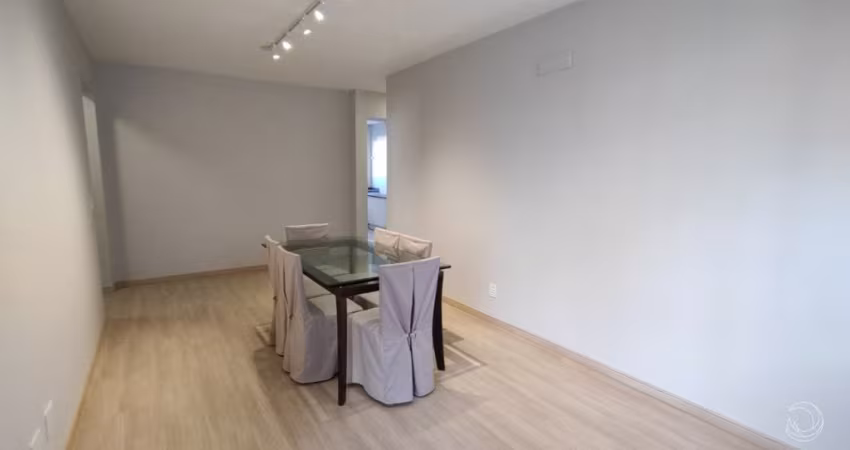 LINDO APARTAMENTO DE 3 DORMITÓRIOS NO CENTRO DE FLORIANÓPOLIS