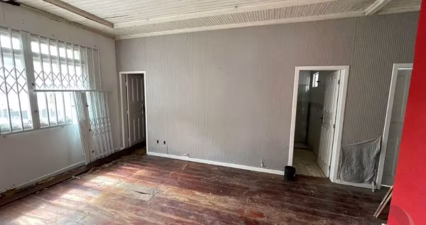 Ótima casa de 3 dormitórios no centro de florianópolis
