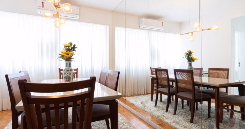 LINDO APARTAMENTO DE 3 DORMITÓRIOS NO CENTRO DE FLORIANÓPOLIS