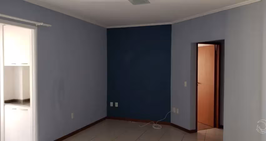MARAVILHOSO APARTAMENTO DE 2 DORMITÓRIOS NO CENTRO DE FLORIANÓPOLIS