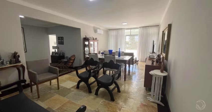 EXCELENTE APARTAMENTO DE 3 DORMITÓRIOS NO CENTRO DE FLORIANÓPOLIS