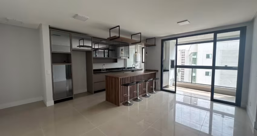 LINDO APARTAMENTO DE 2 DORMITÓRIOS NA AGRONÔMICA