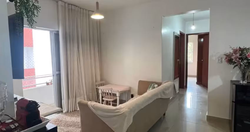 ÓTIMO APARTAMENTO DE 3 DORMITÓRIOS NA CARVOEIRA