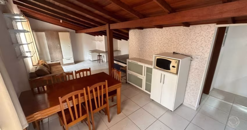 LINDA CASA RESIDENCIAL DE 7 DORMITÓRIOS NO SACO DOS LIMÕES