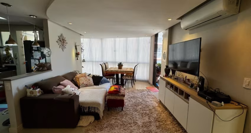 ÓTIMO APARTAMENTO DE 3 DORMITÓRIOS NO SACO DOS LIMÕES