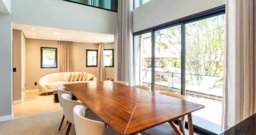 LINDA CASA RESIDENCIAL DE 3 DORMITÓRIOS EM SANTO ANTÔNIO DE LISBOA