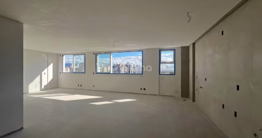 EXCELENTE APARTAMENTO DE 1 DORMITÓRIO NO CENTRO DE FLORIANÓPOLIS