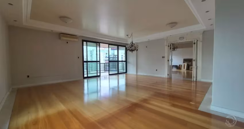 Ótimo apartamento de 4 dormitórios no centro de florianópolis