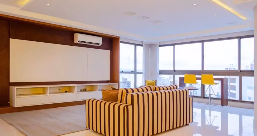 ÓTIMO APARTAMENTO DE 3 SUÍTES NO CENTRO DE FLORIANÓPOLIS